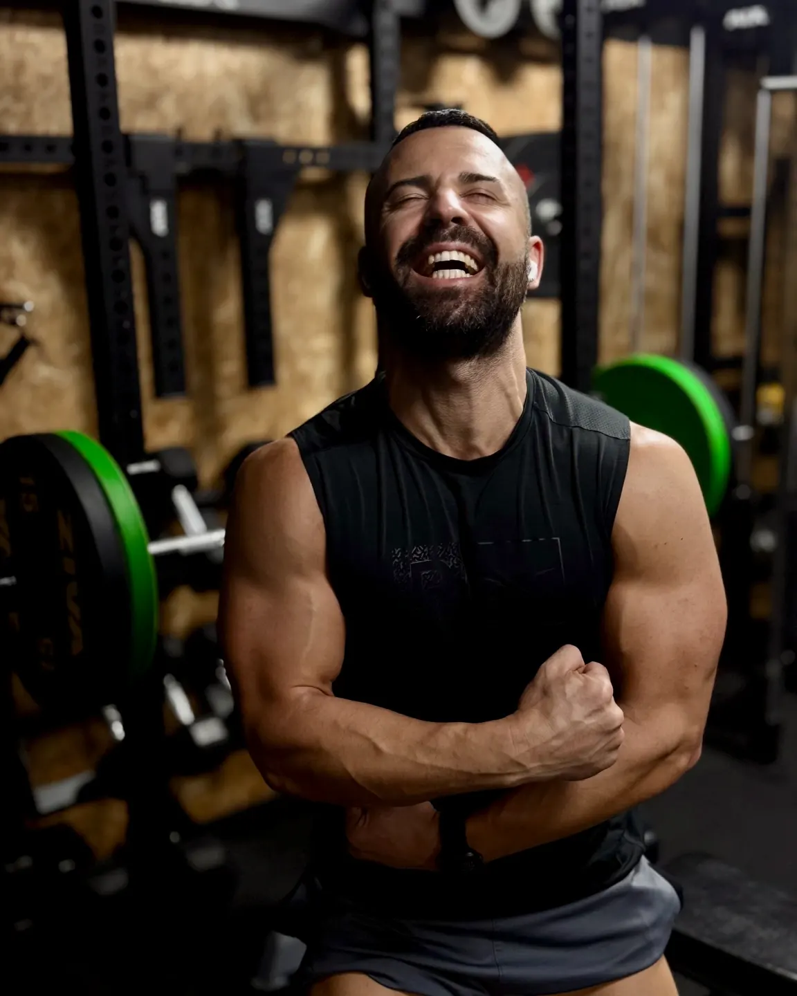 Jose, propietario y entrenador de RIVFITGYM